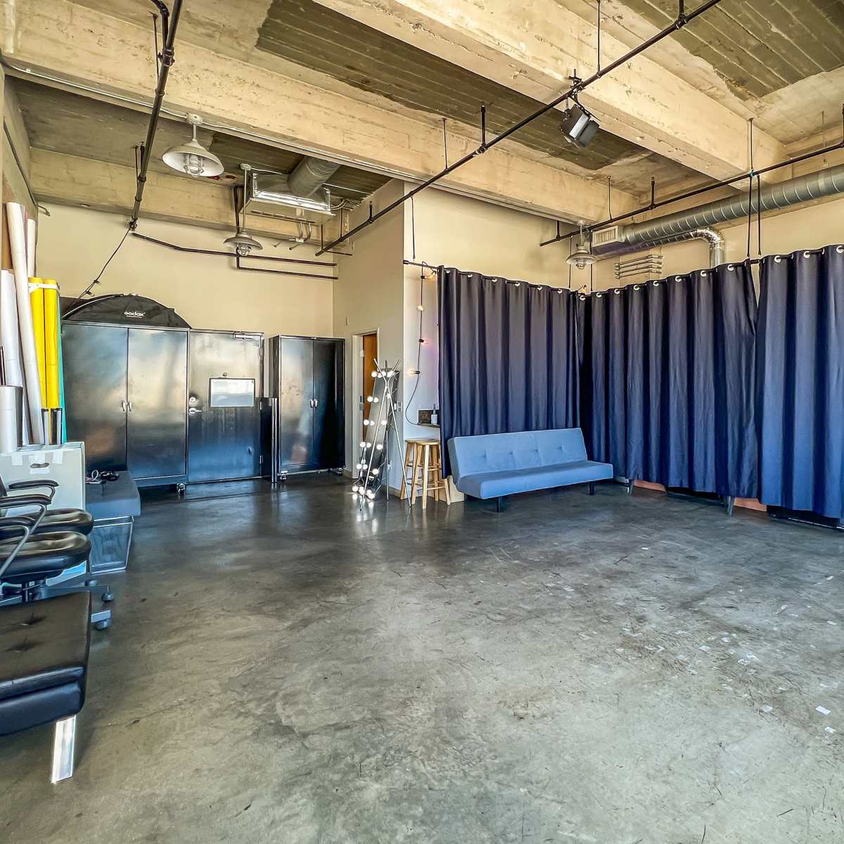Brick Wall Studio with Amazing Downtown LA View, Los Angeles, CA ...