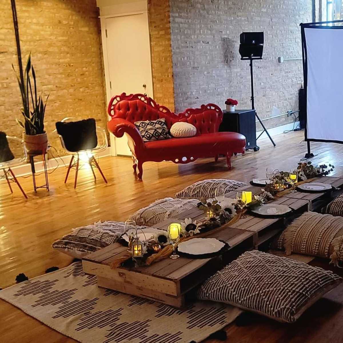 Creative Studio Space, Chicago, IL | Event | Peerspace