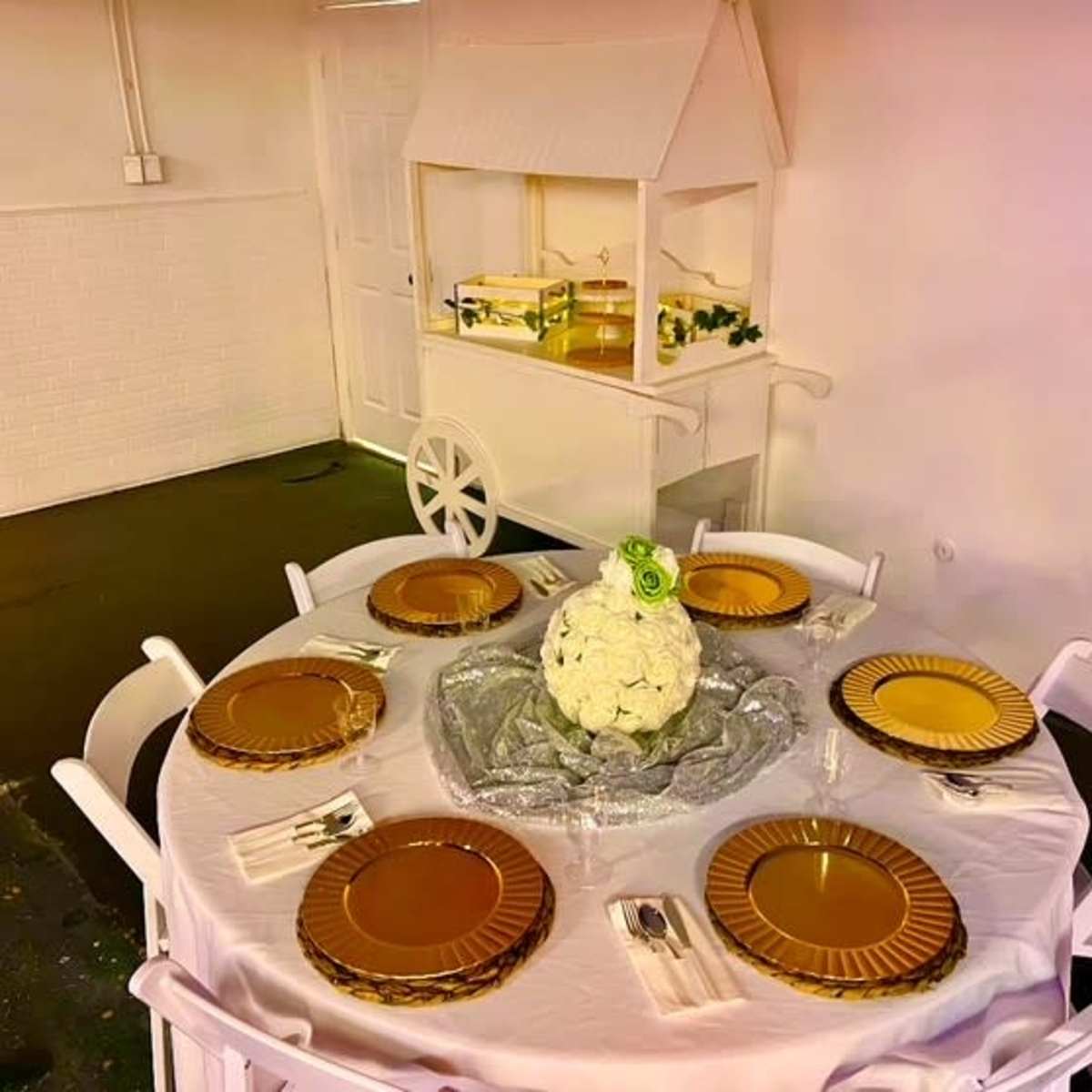 Modern and Versatile Event and Party Venue in Mesa Image in Reed Park, Mesa, AZ