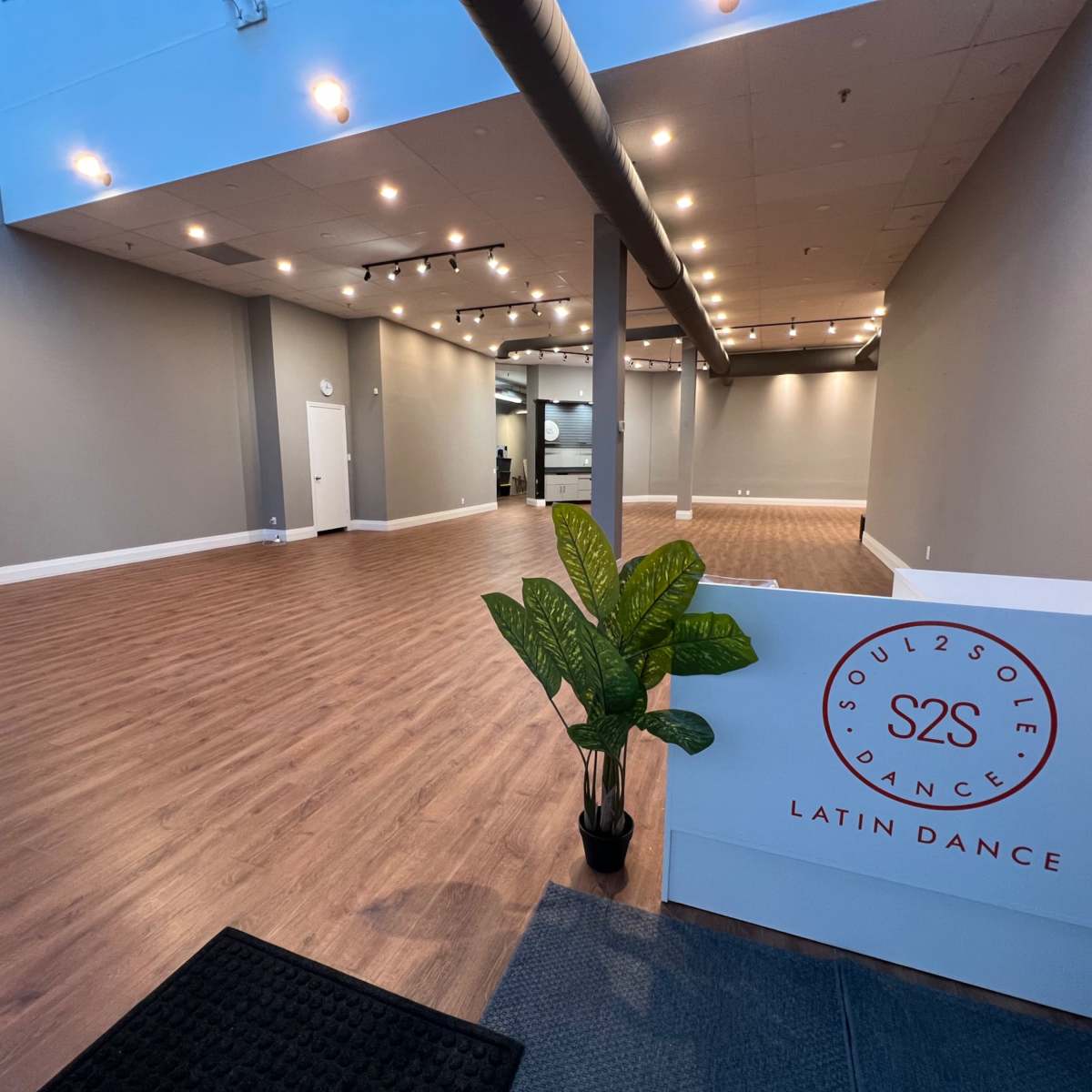 Spacious Dance Studio & Event Space in vaughan Image in Woodbridge, vaughan, ON