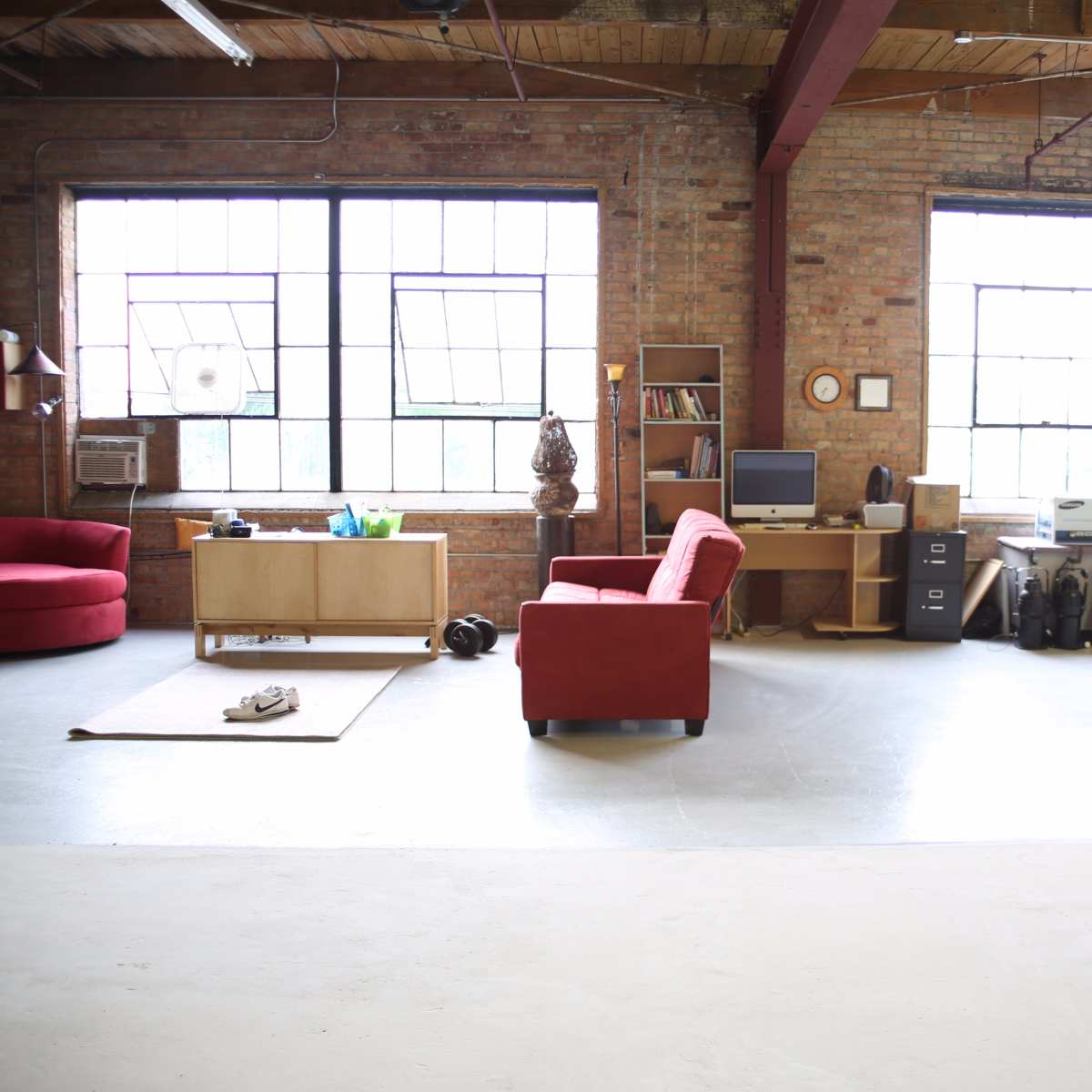 ROC STAR STUDIO | Nice urban open style loft studio located in Chicago ...
