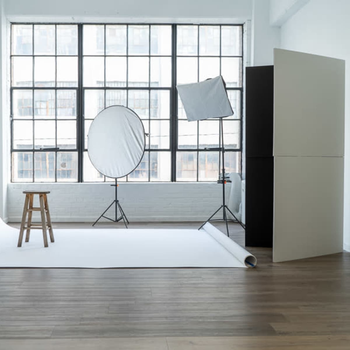 Beautiful Natural Light Studio - With Free Lighting Gear, Los Angeles ...