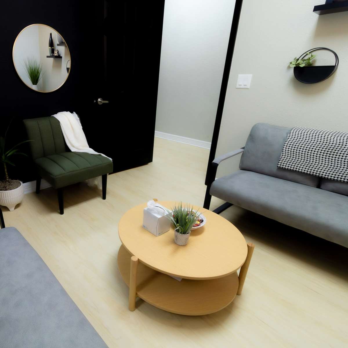 Photography Studio with Lighting and Props, Beaumont, TX Production