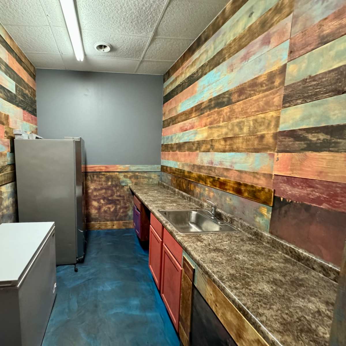 Rustic Vibes Chill Space in Florissant Image in Ferguson Township, Florissant, MO