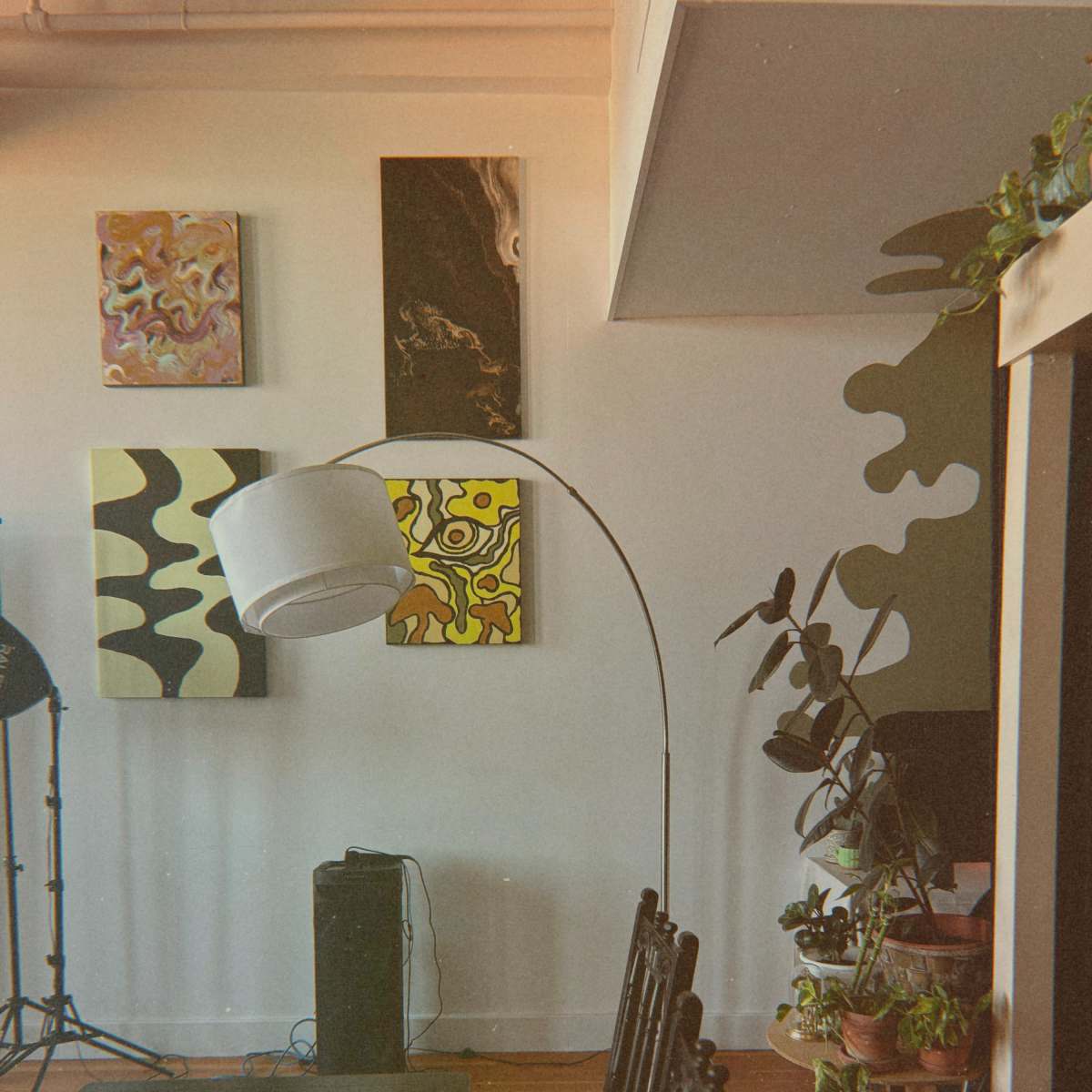 Serene Multi-purpose Creative Loft with Large Windows & Full-Length Mirrors in Toronto Image in South Riverdale, Toronto, ON