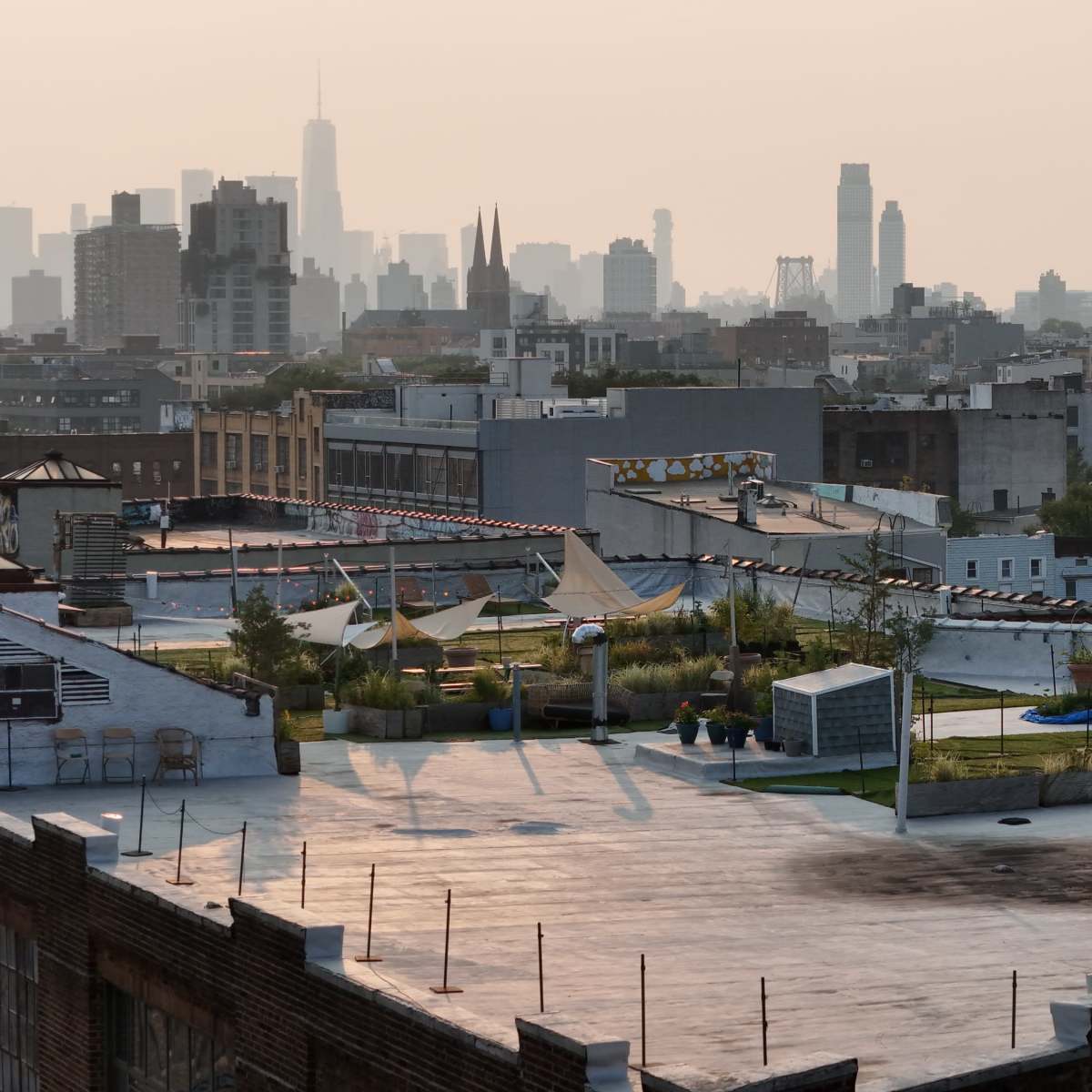 Massive 8,000 sqft Rooftop with Panoramic Skyline Views, Brooklyn, NY ...
