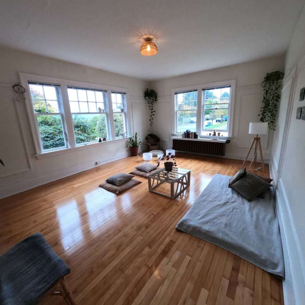 Kitsilano Home Studio with a View of the North Shore Mountains in Vancouver Image in West Side, Vancouver, BC