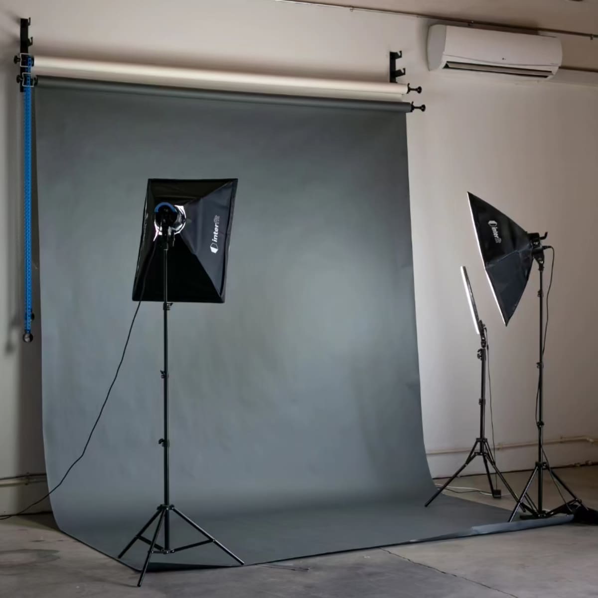 Downtown Studio with Industrial and Rustic Atmosphere in Mcminnville Image in McMinnville, Mcminnville, OR