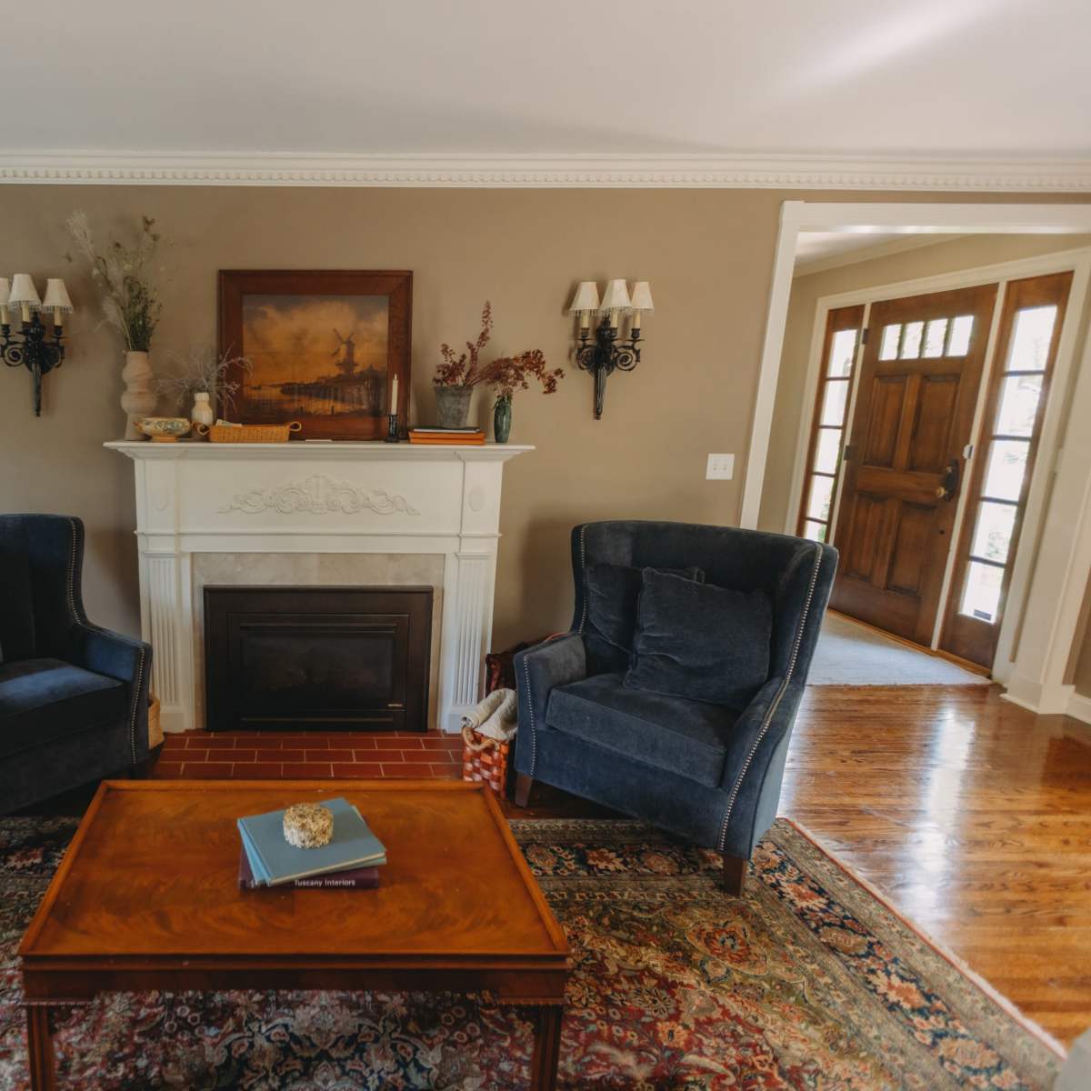 Charming Farmhouse in the Forest in Excelsior Image in Chanhassen, Excelsior, MN
