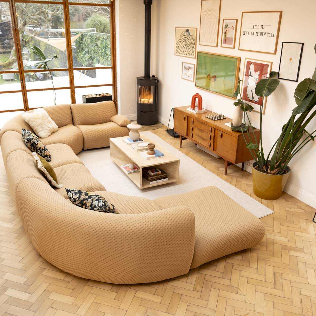 Scandi, Parisian NYC inspired Extended Victorian Villa & Large Garden space in Manchester Image in Chorlton-cum-Hardy, Manchester, ENG