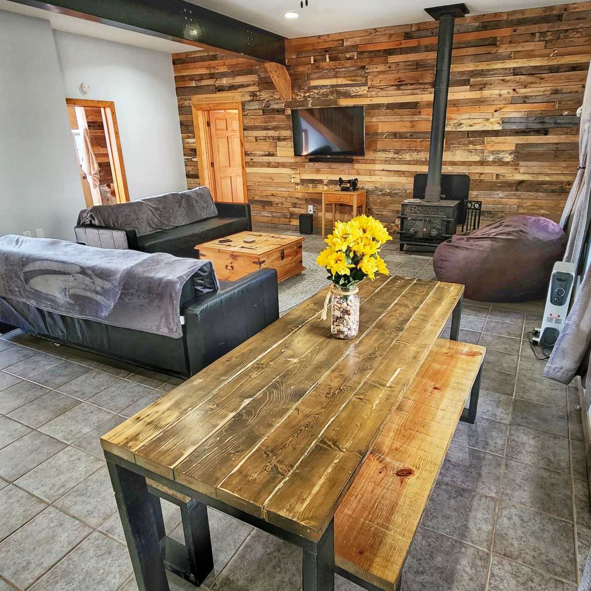 Country Farm and Rustic Upcycled Home, Cherry Log, GA | Off-Site ...