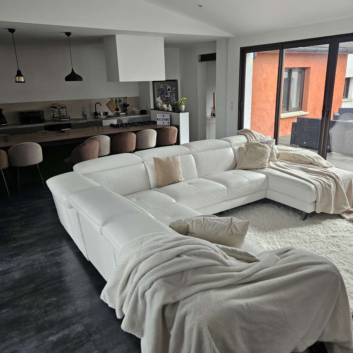 Maison/loft, zone pavillonnaire ,spacieux , jardin , terrasses in Argenteuil Image in , Argenteuil, 