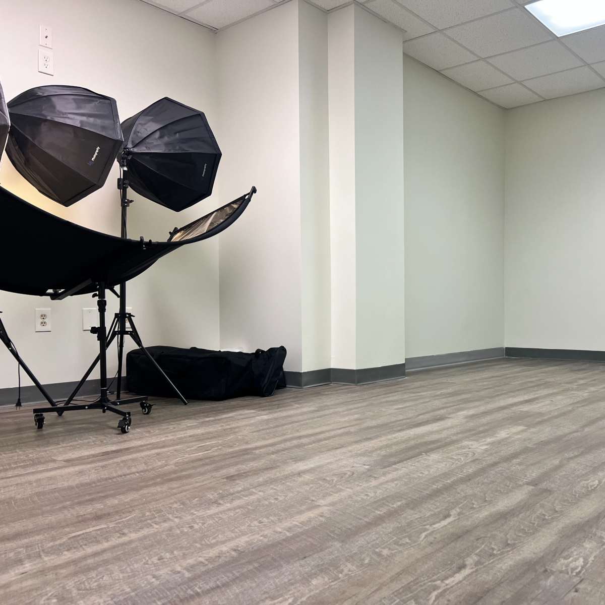Southern Maryland Photo Studio for Creatives, Photographers and Videographers in Waldorf Image in Saint Charles, Waldorf, MD