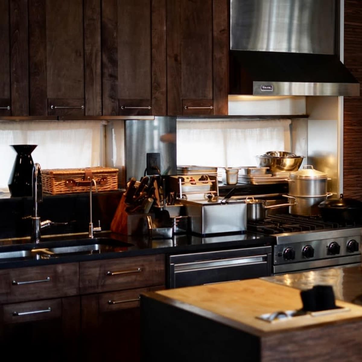 Spectacular Soho Culinary Studio, Private Restaurant, Furnished ...