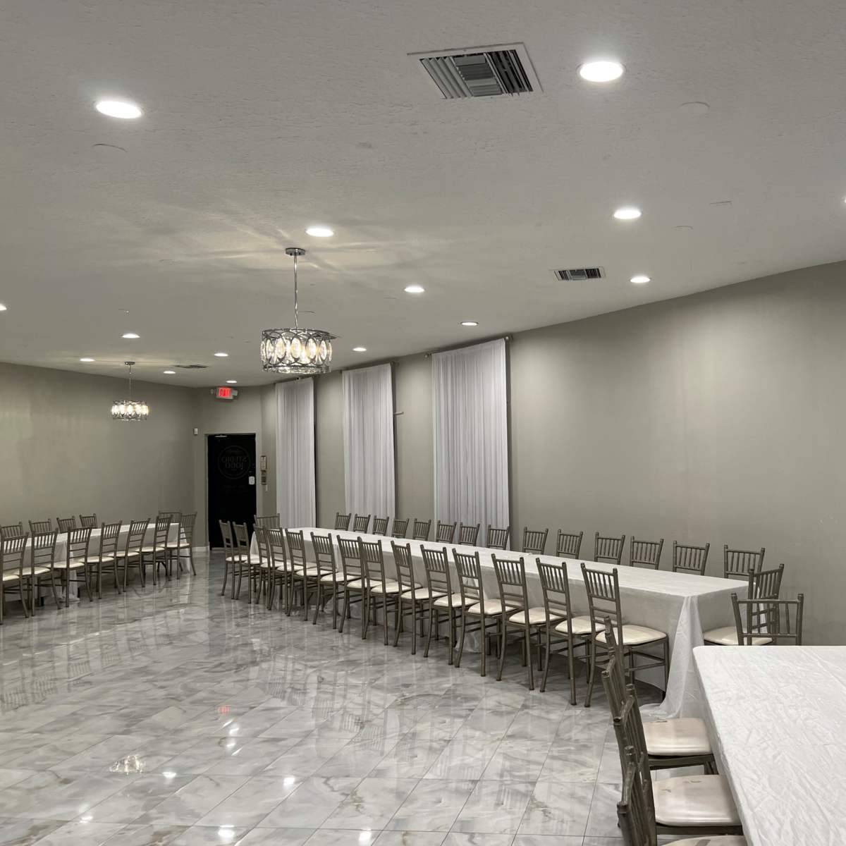 Bright Inviting Event Space Near Orlando in Kissimmee Image in Buena Ventura Lakes, Kissimmee, FL
