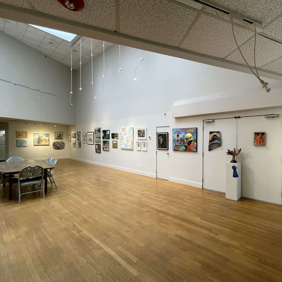 Prime Town Center Art Gallery – Expansive, Light-Filled Halls in Cohasset Image in Cohasset, Cohasset, MA