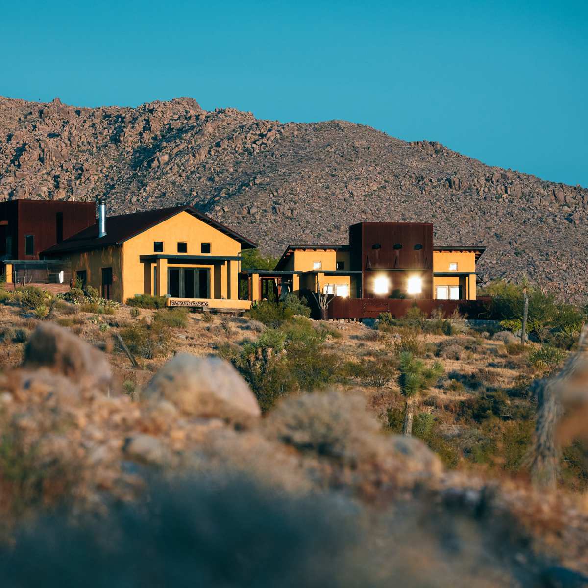 Joshua Tree Luxury Desert Retreat, Inn & Special Events, 1 mile from ...