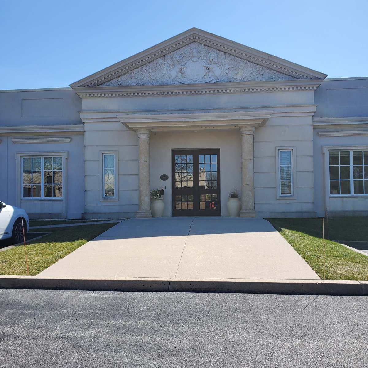 Modern Meeting Room with Natural Lighting, King of Prussia, PA Off