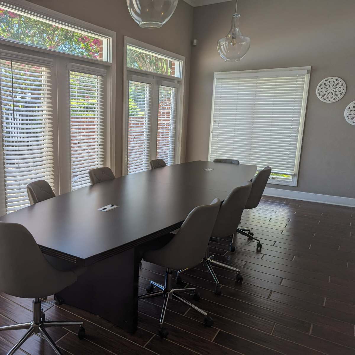 Modest Conference Room in Richmond, Richmond, VA | Off-Site | Peerspace