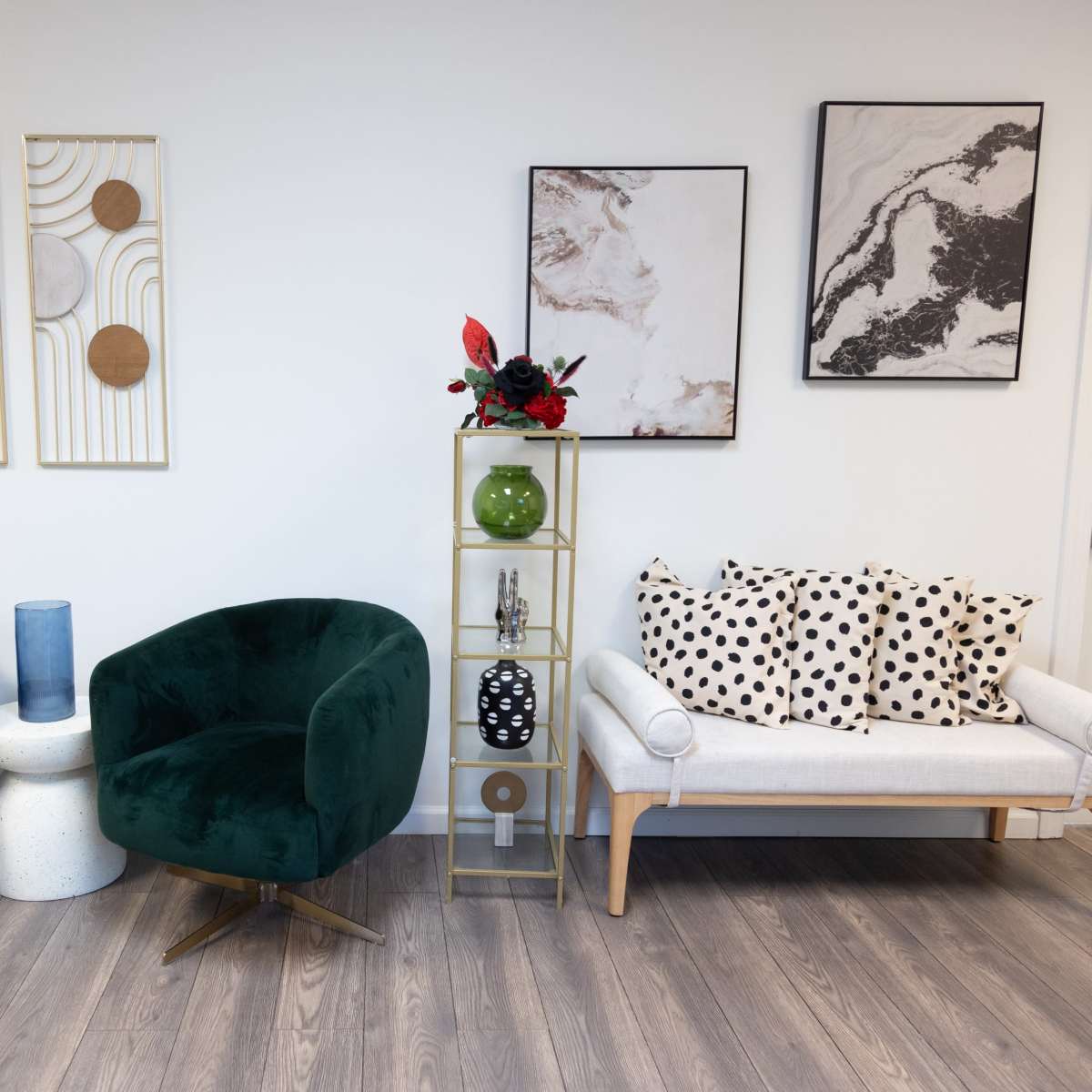 Elegant Hideaway Content Studio: A Modern, Intimate Space in Trainer Image in Trainer, Trainer, PA