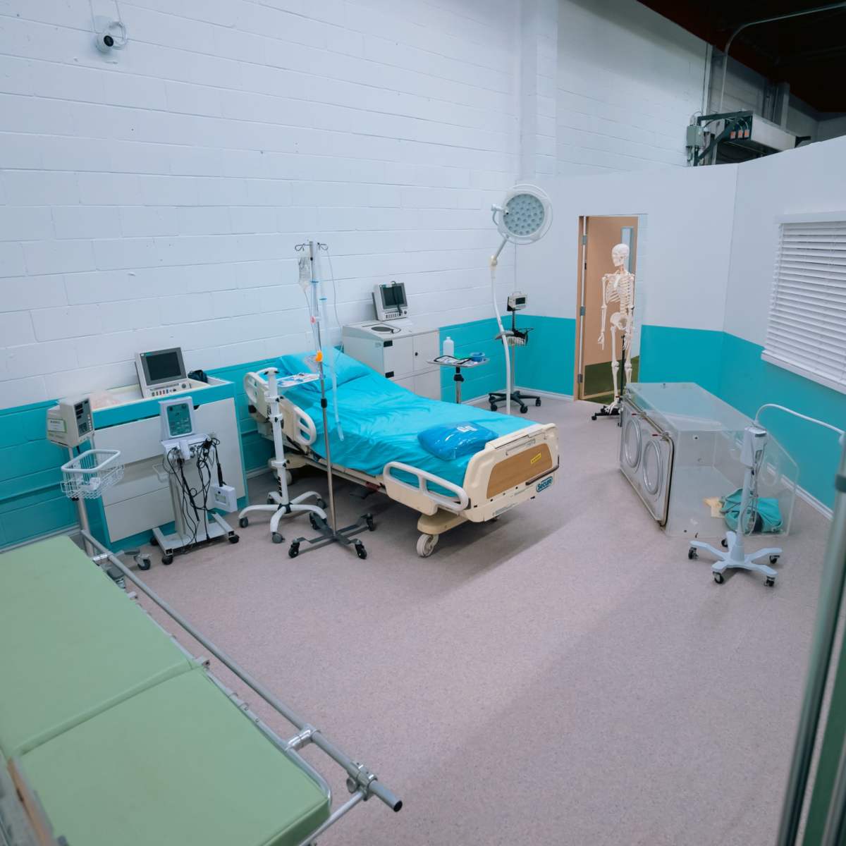 Hospital Film Set in Oakville Image in Oakville, Oakville, ON