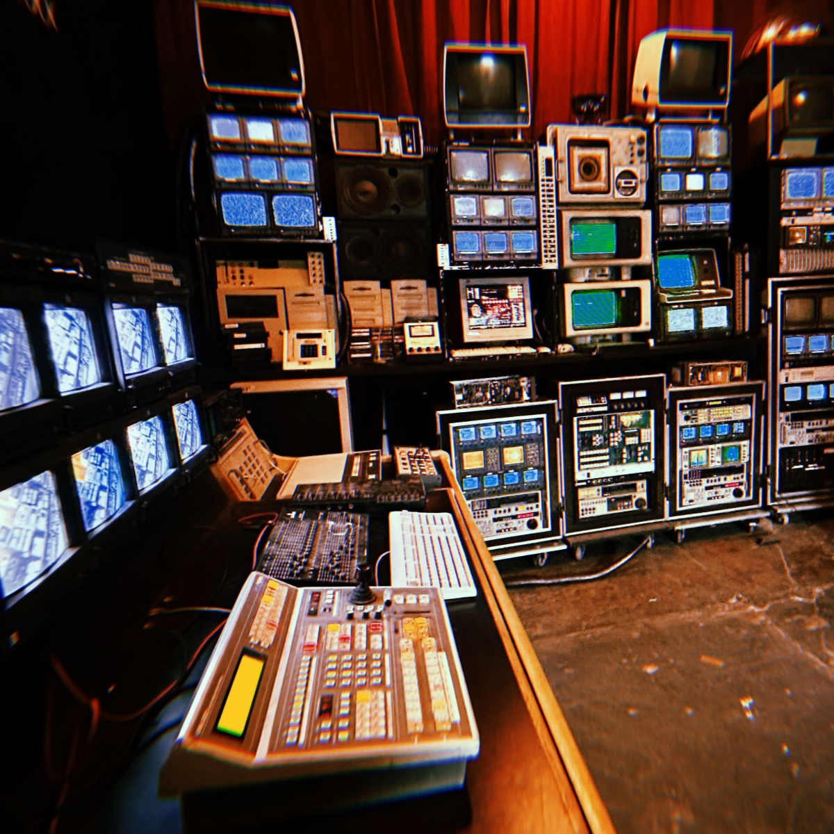 Sci-fi Cyber Tech Computer Set, Los Angeles, CA | Production | Peerspace