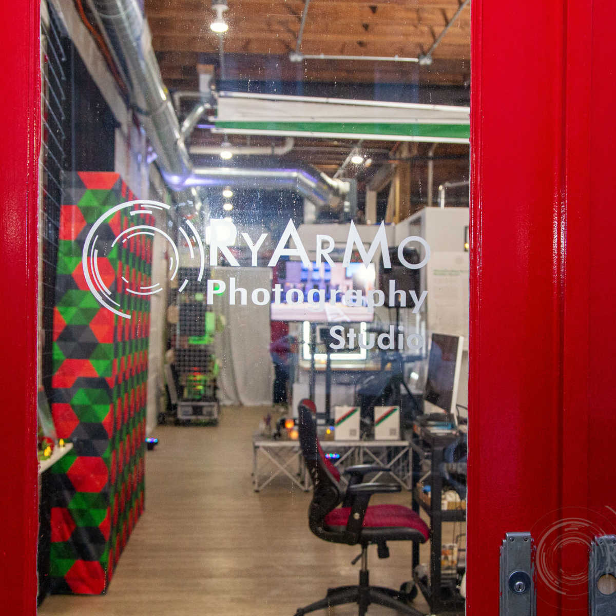 Flex-Use Commercial Production Space two stops from Midtown Manhattan in Newark Image in Seventh Avenue, Newark, NJ