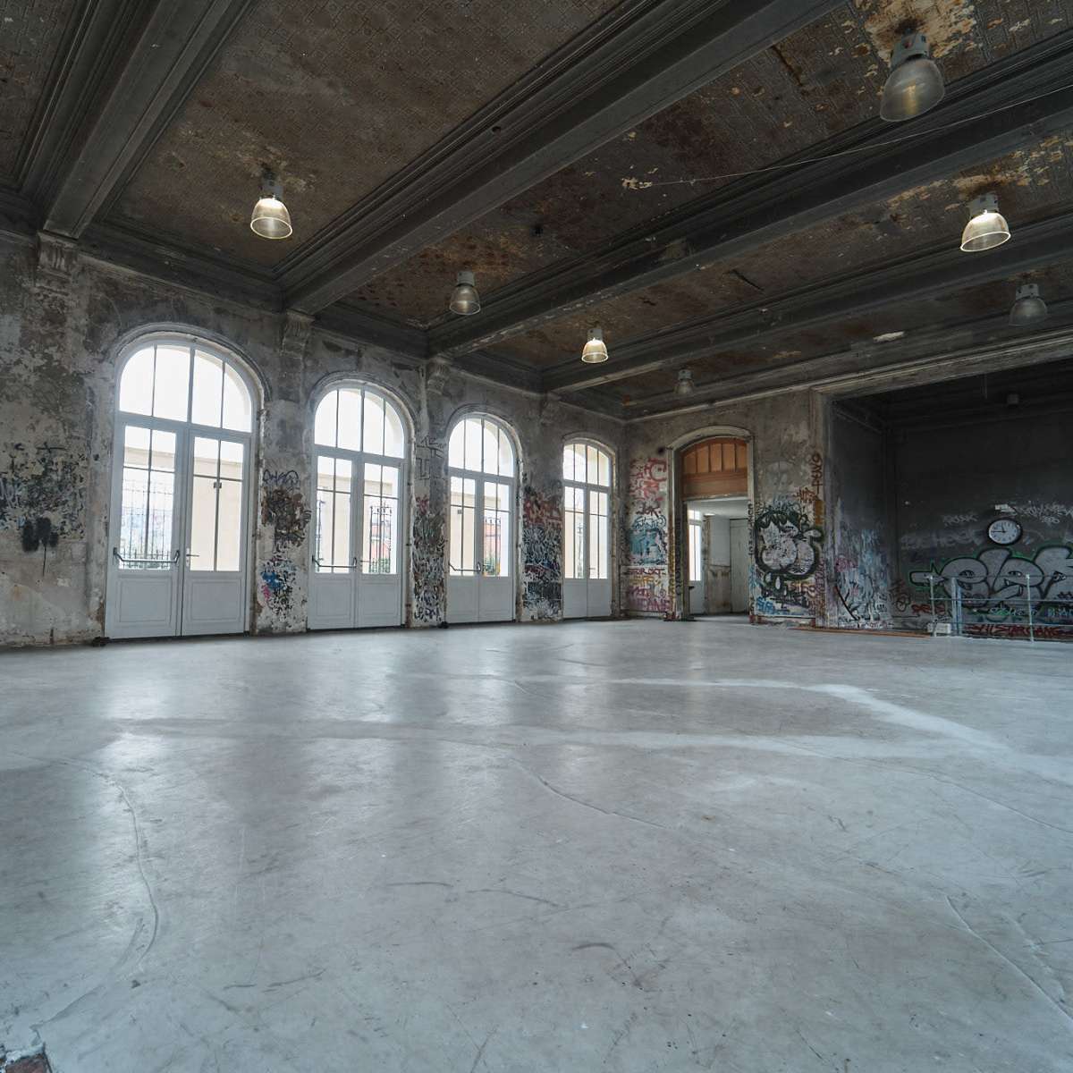 Ancienne Gare- Lieu hybride in Saint Ouen sur seine Image in , Saint Ouen sur seine, 