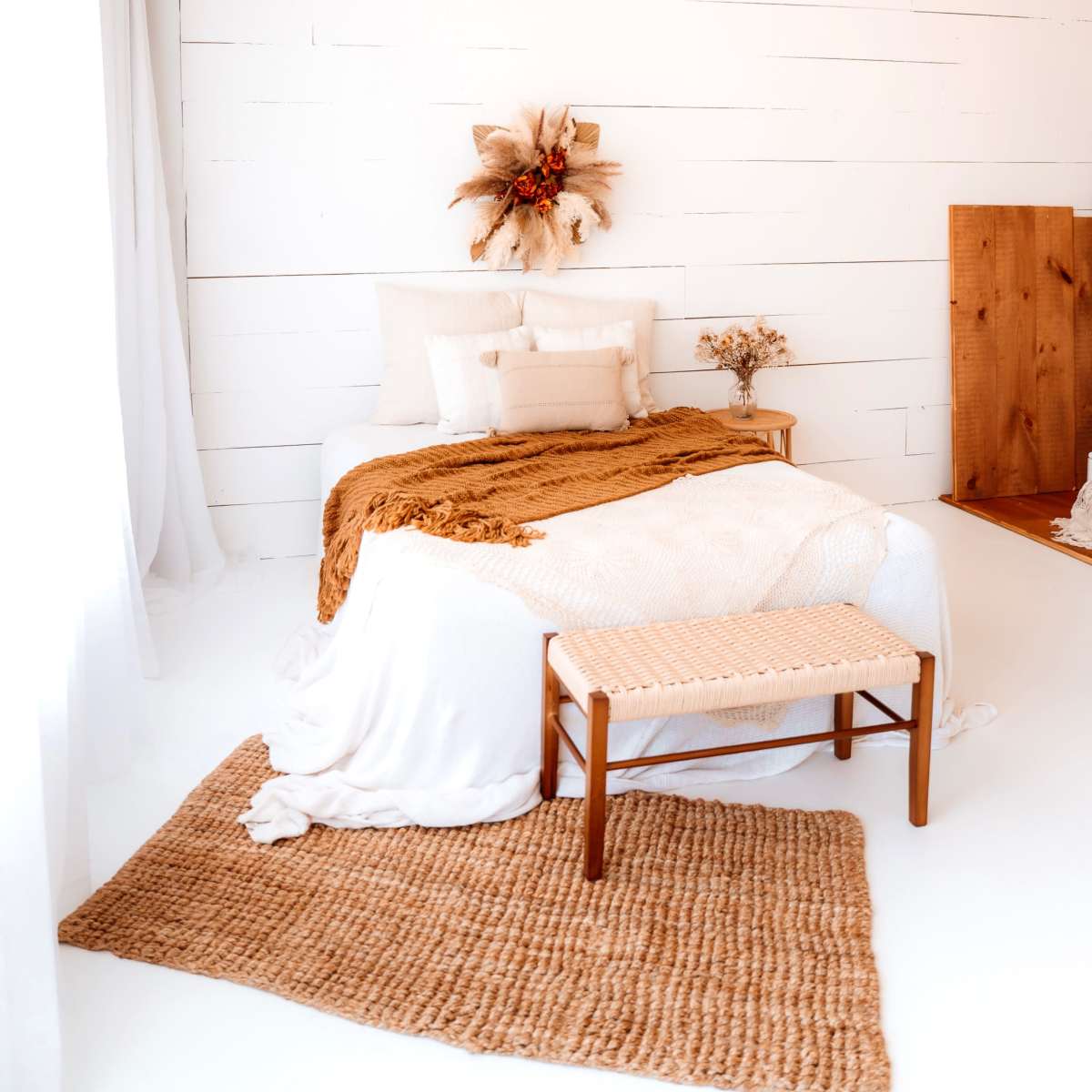All White Space with Beautiful Natural Lighting in White House Image in Millersville, White House, TN