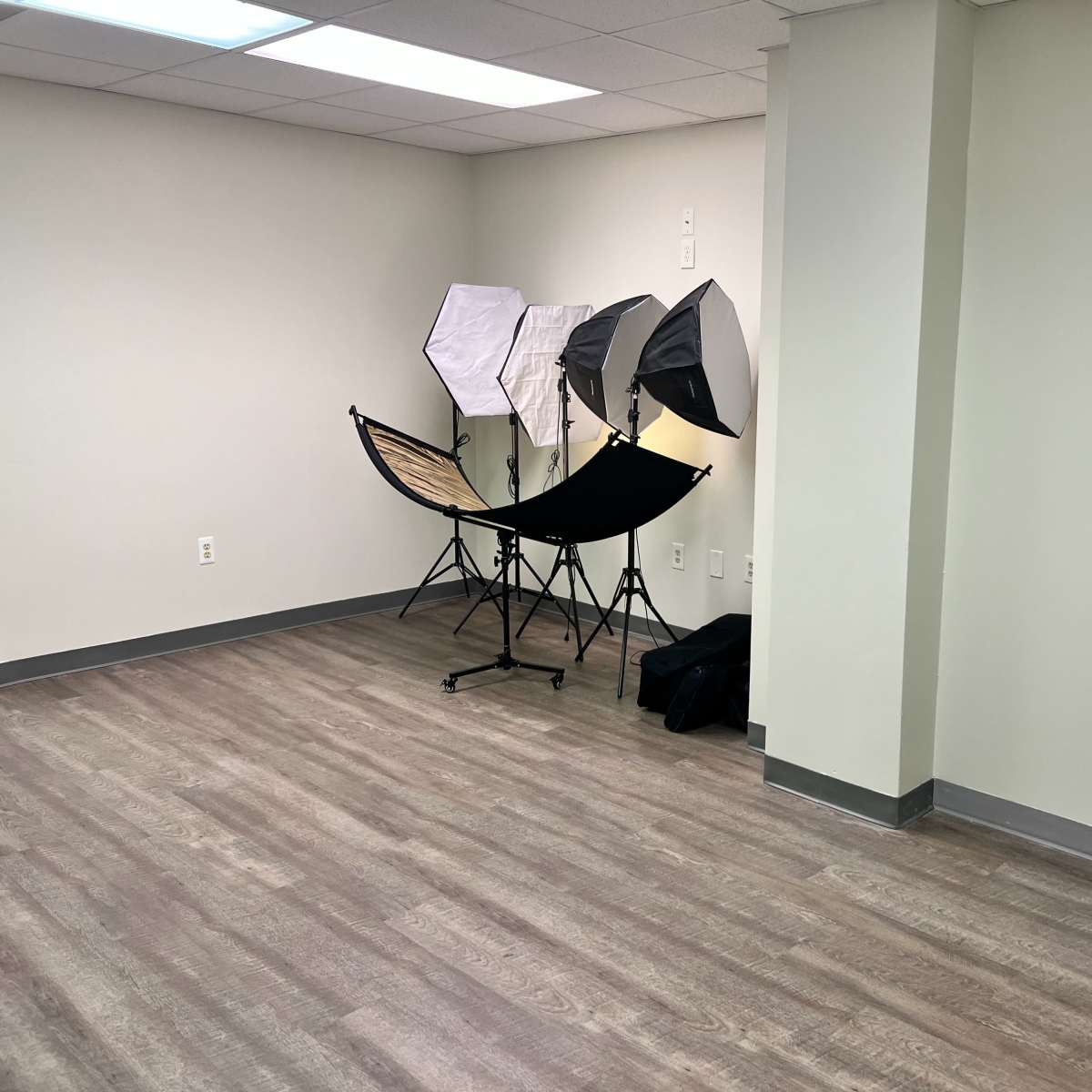 Southern Maryland Photo Studio for Creatives, Photographers and Videographers in Waldorf Image in Saint Charles, Waldorf, MD