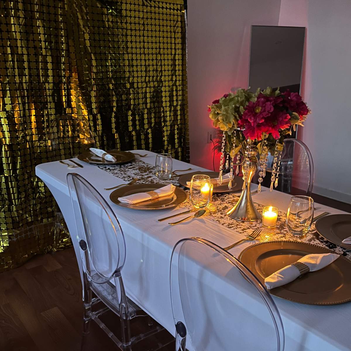 Tropical Themed Intimate and Luxe Space (Border Ridgewood/Bushwick NYC) in Ridgewood Image in Ridgewood, Ridgewood, NY