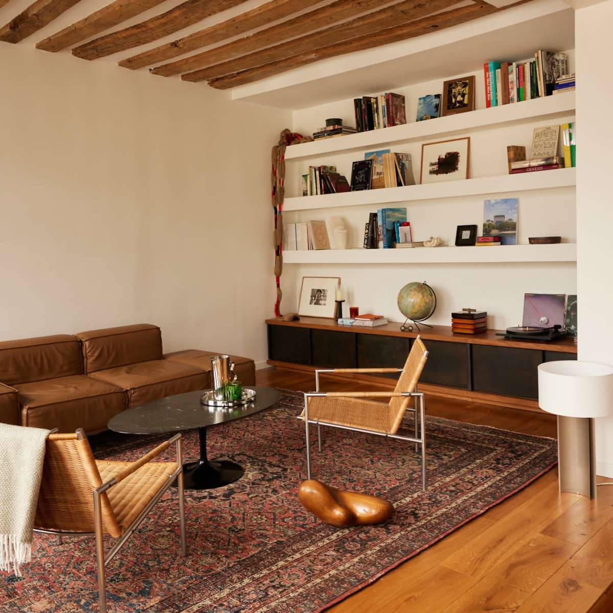 Duplex sous les toits dans le Marais in paris Image in Strasbourg-Saint-Denis, paris, 