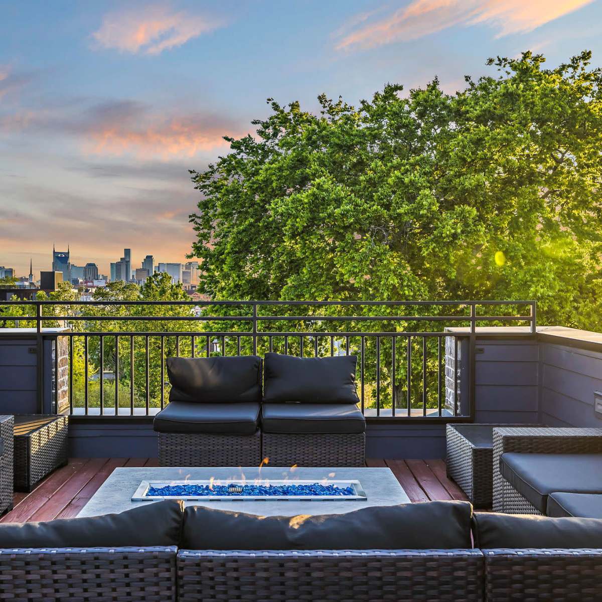 New townhome near Nissan Stadium and Downtown. Generous sunlight and skyline views. in NASHVILLE Image in East Nashville, NASHVILLE, TN