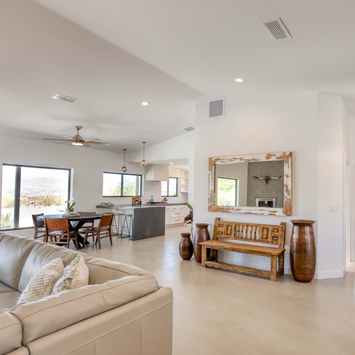 Desert Villa on 5 acres with pool and spa and mountain/desert views in Joshua tree Image in , Joshua tree, CA