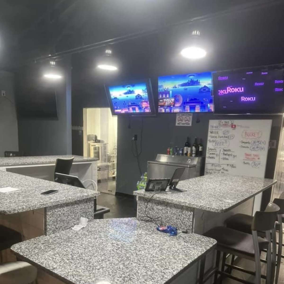 Dance Club equipped with bar and kitchen in RIVERVIEW Image in Riverview, RIVERVIEW, FL