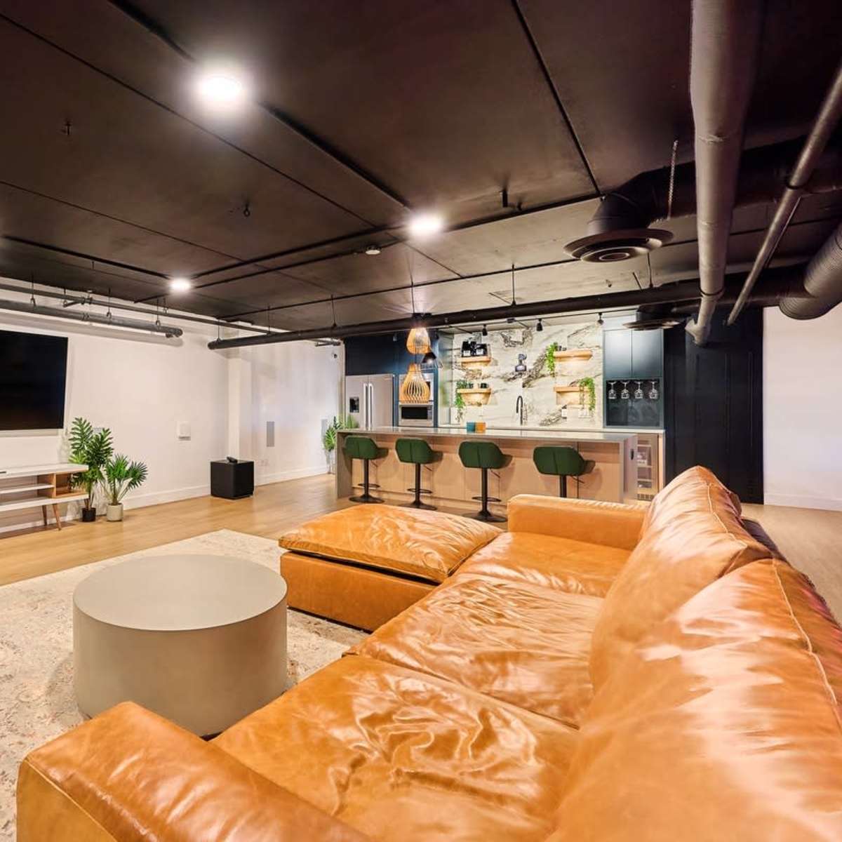 Urban Loft: Events, Gatherings, Workshops in Surrey Image in East Newton Business Park, Surrey, BC