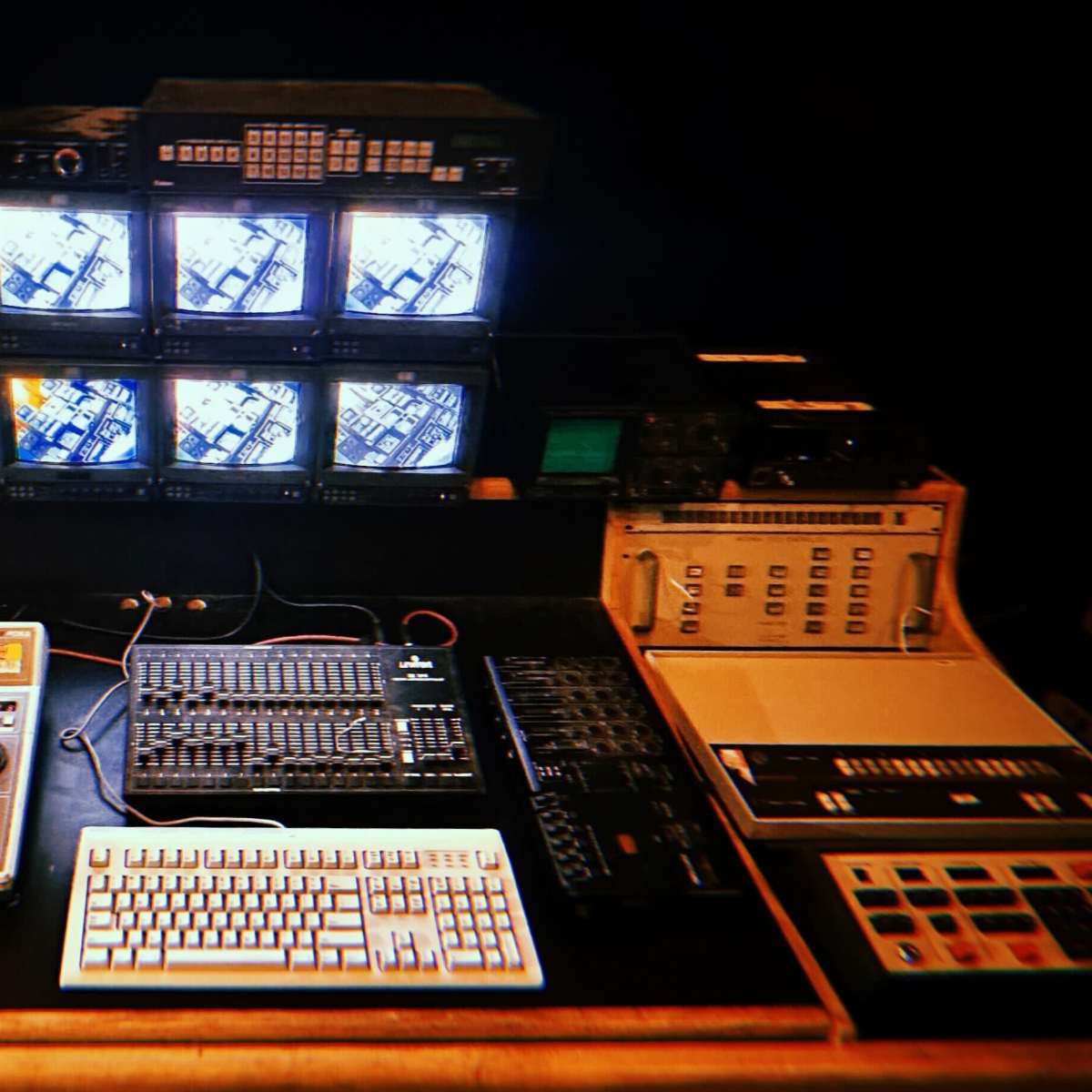 Sci-fi Cyber Tech Computer Set, Los Angeles, CA | Production | Peerspace