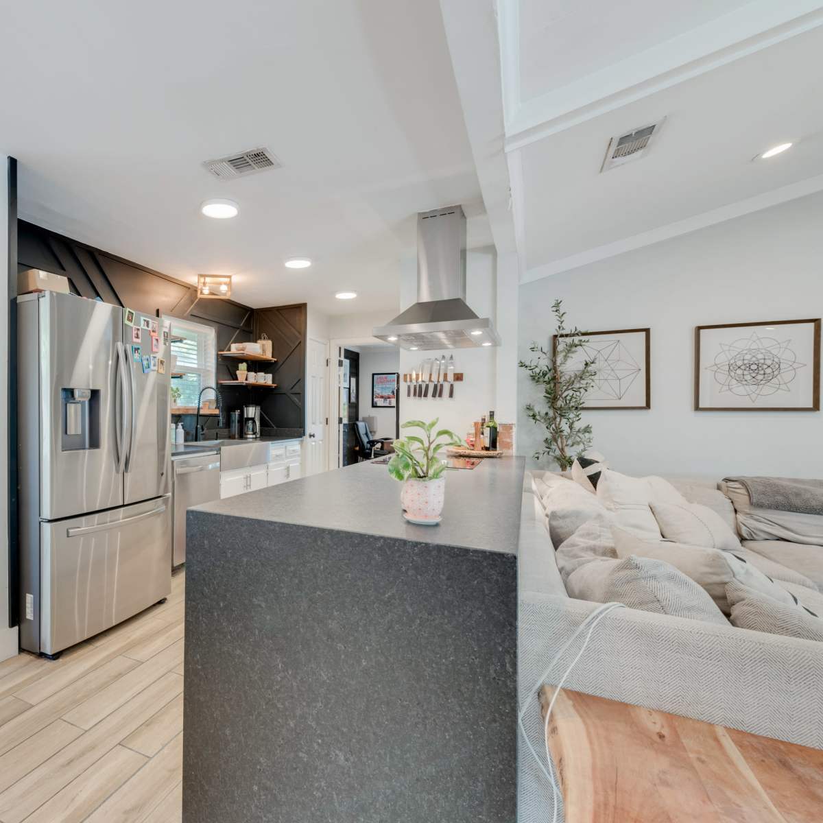 Stylish Dallas Pool Home. Very Private. in Dallas Image in Northeast Dallas, Dallas, TX
