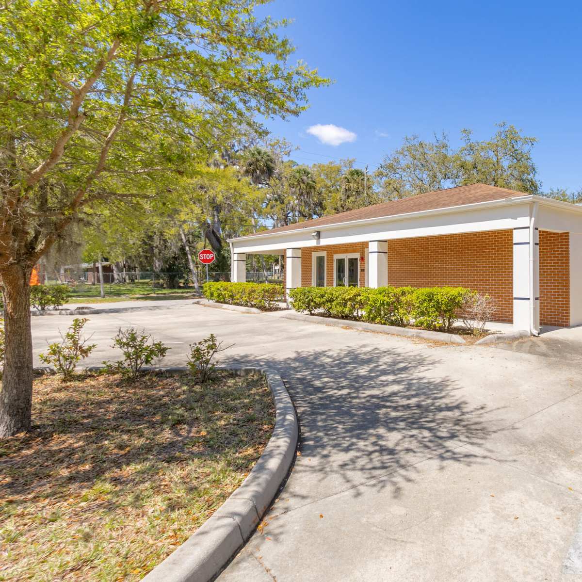Downtown Titusville Commercial Kitchen with 80 Person Seating in Titusville Image in Titusville, Titusville, FL