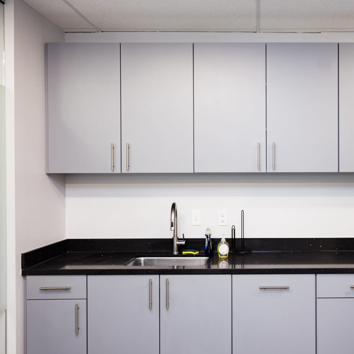 Modern Sleek 10 Person Conference Room- Whiteboard/Tv - Towson in Towson Image in Towson, Towson, MD