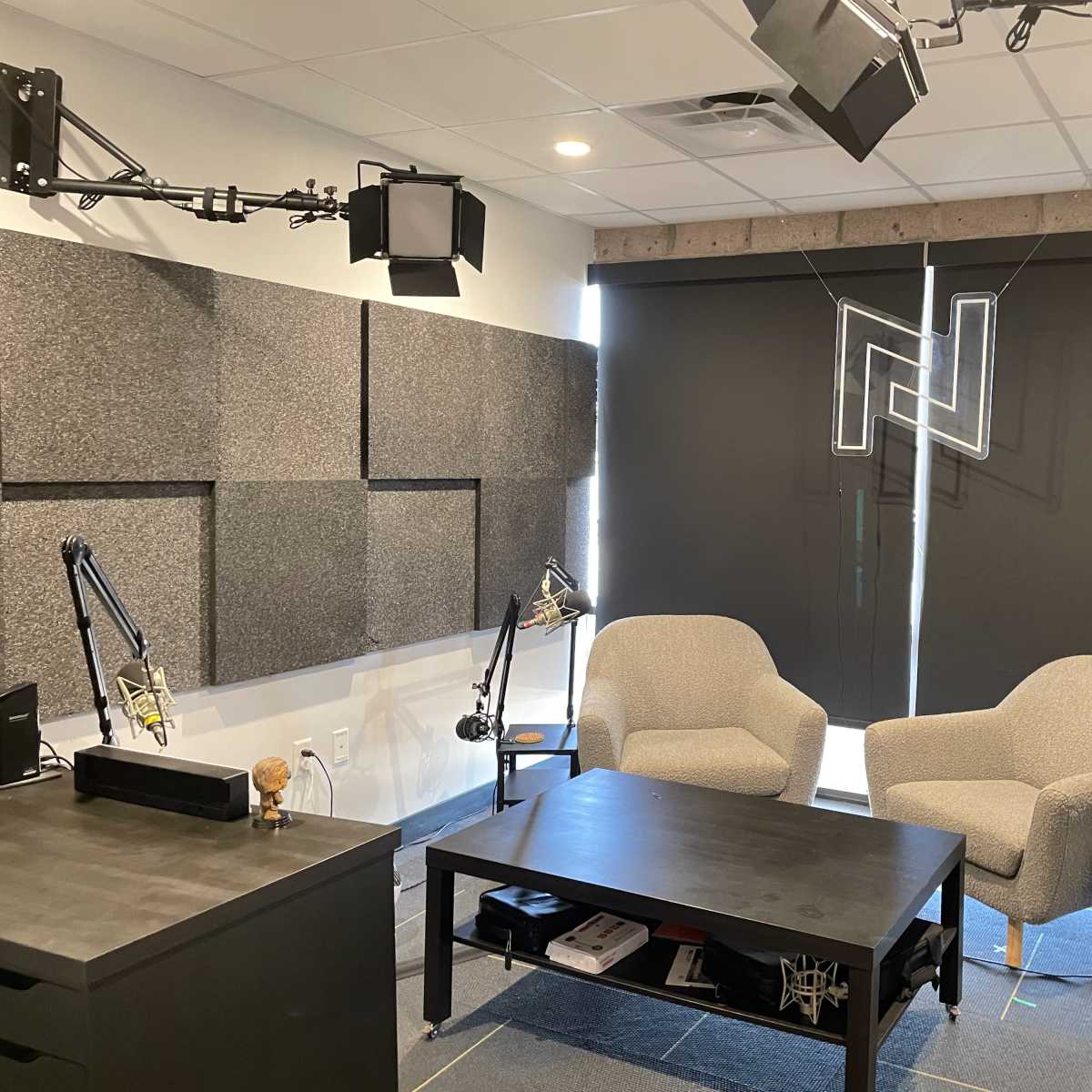 A Podcast Studio Uptown Phoenix 85014, modern set, 2nd flr w/ urban view, min blinds backdrop in Phoenix Image in Camelback East Village, Phoenix, AZ