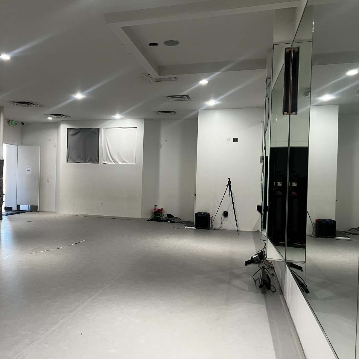 Spring Branch Area Dance Studio, Mirrors, Professional Sprung Floor, Marley, Barres in HOUSTON Image in Memorial, HOUSTON, TX