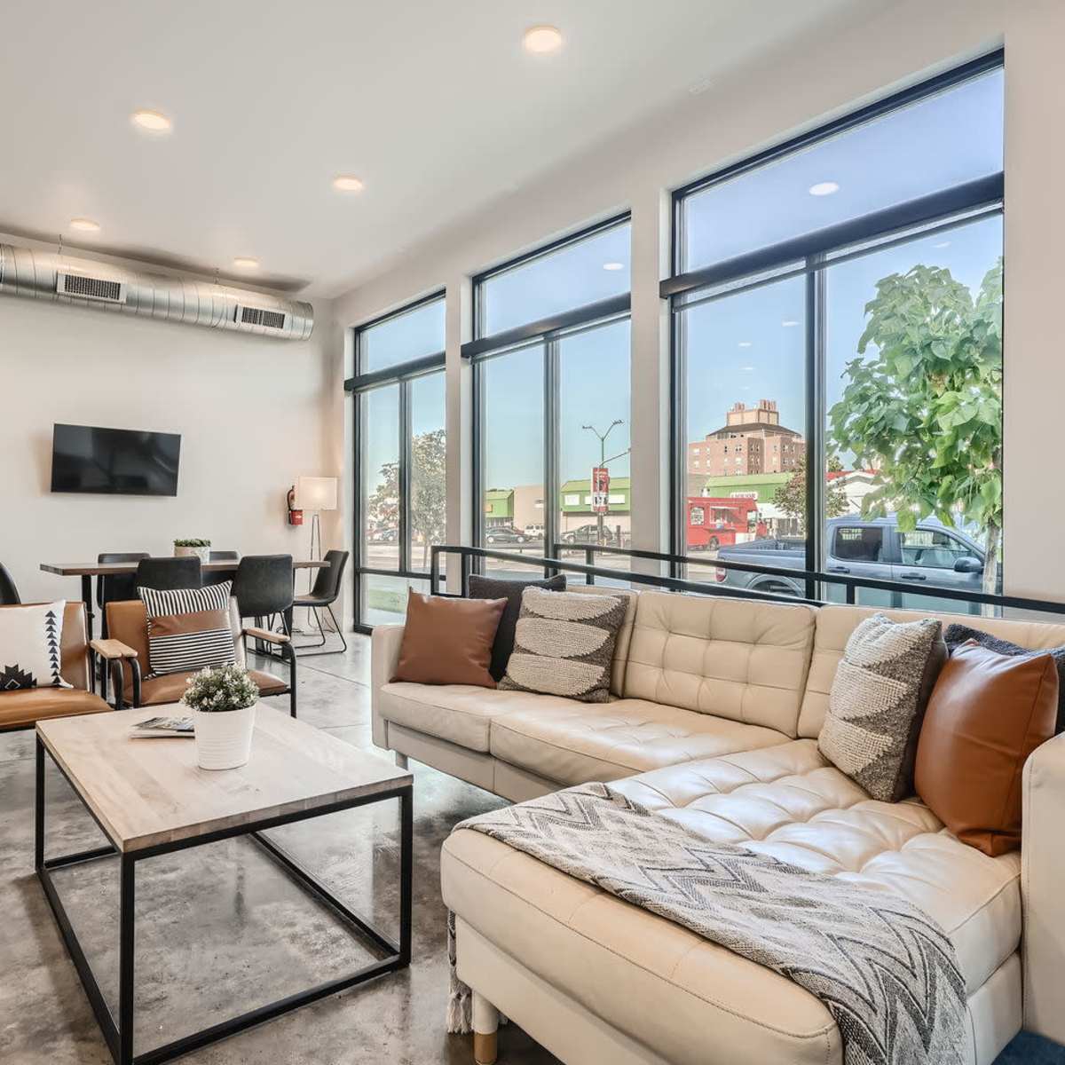 Modern Office with Conference Room, Office, Lounge & Kitchen in Denver Image in Five Points, Denver, CO