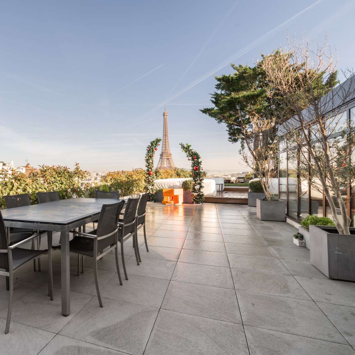 Splendide Appartement Rooftop Jacuzzi Vue Tour Eiffel in Paris Image in Passy, Paris, 