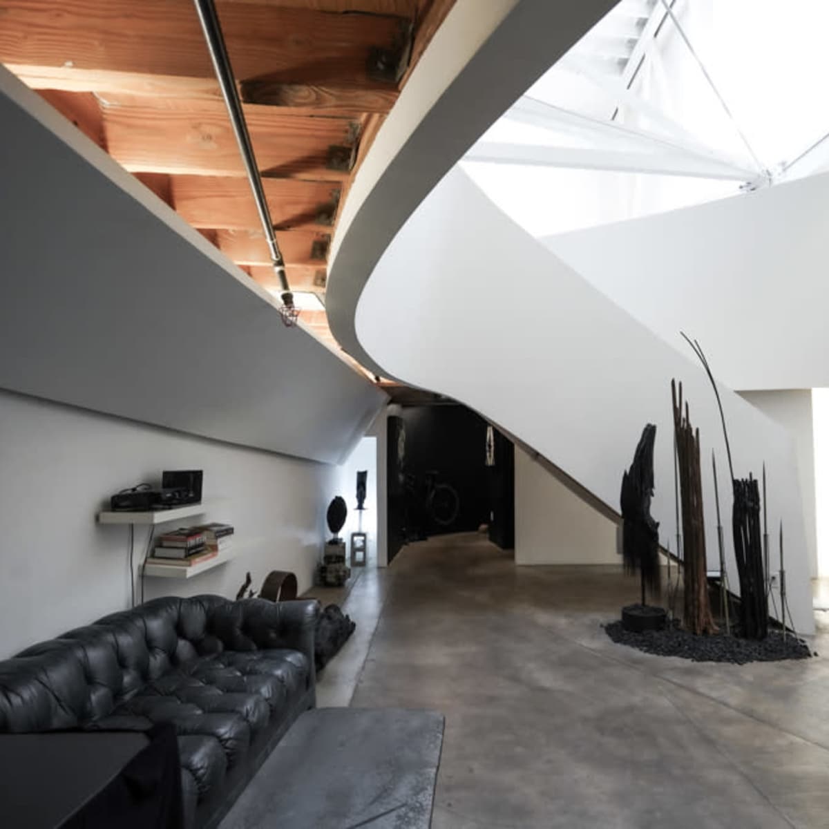 Stunning Post Modern Architectural Artist Gallery Loft, Los Angeles, CA ...
