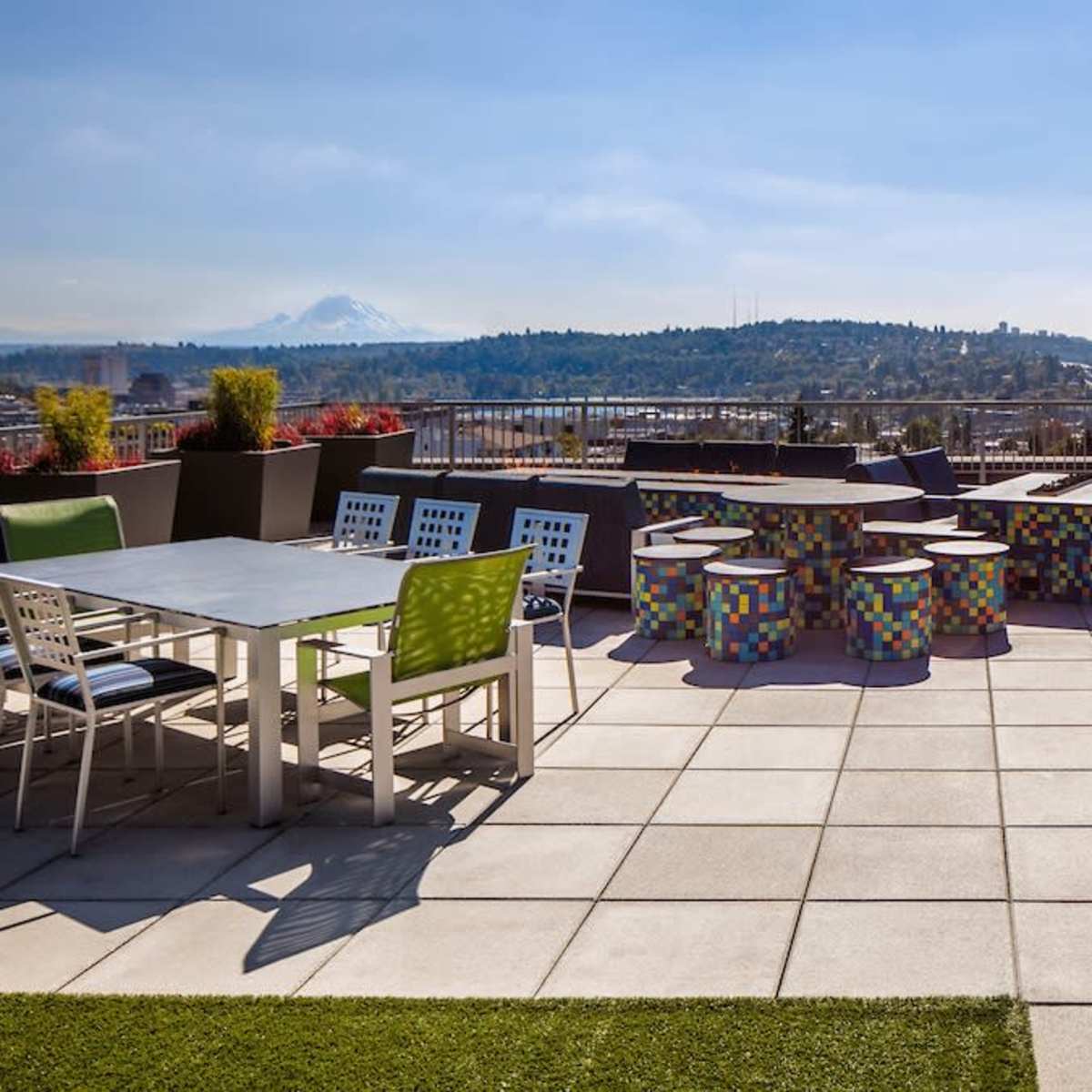 Spectacular Rooftop Deck w/ Seattle Skyline View, Seattle, WA ...