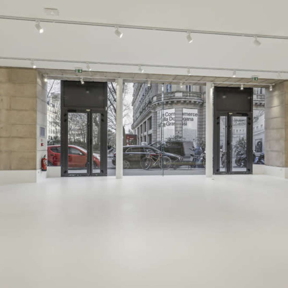 Galerie - Showroom Louvre au coeur de Paris in Paris Image in Palais-Royal, Paris, 