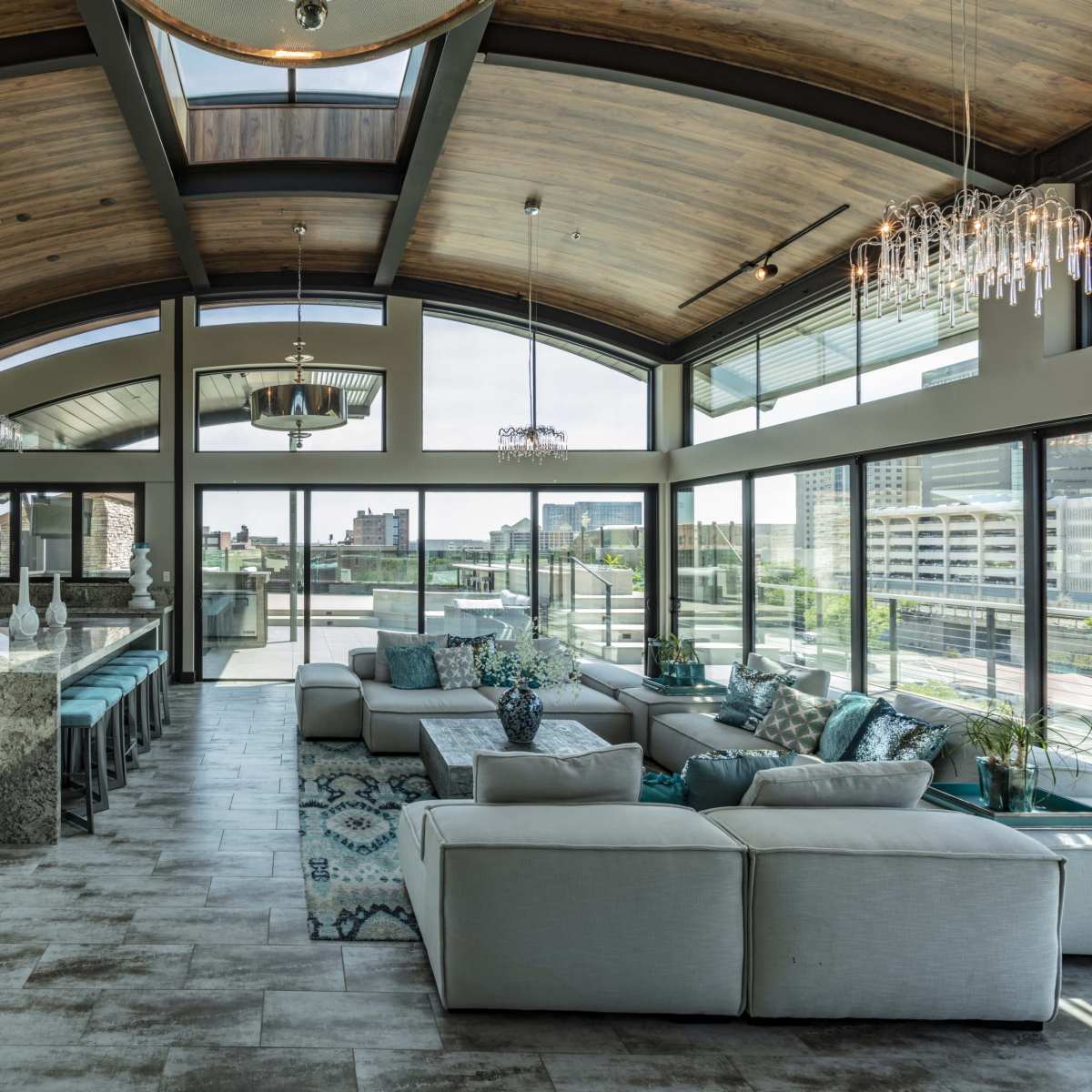 Downtown Penthouse with Skyline View and Upscale Furnishings, Oklahoma ... - Penthouse Apartments Oklahoma City