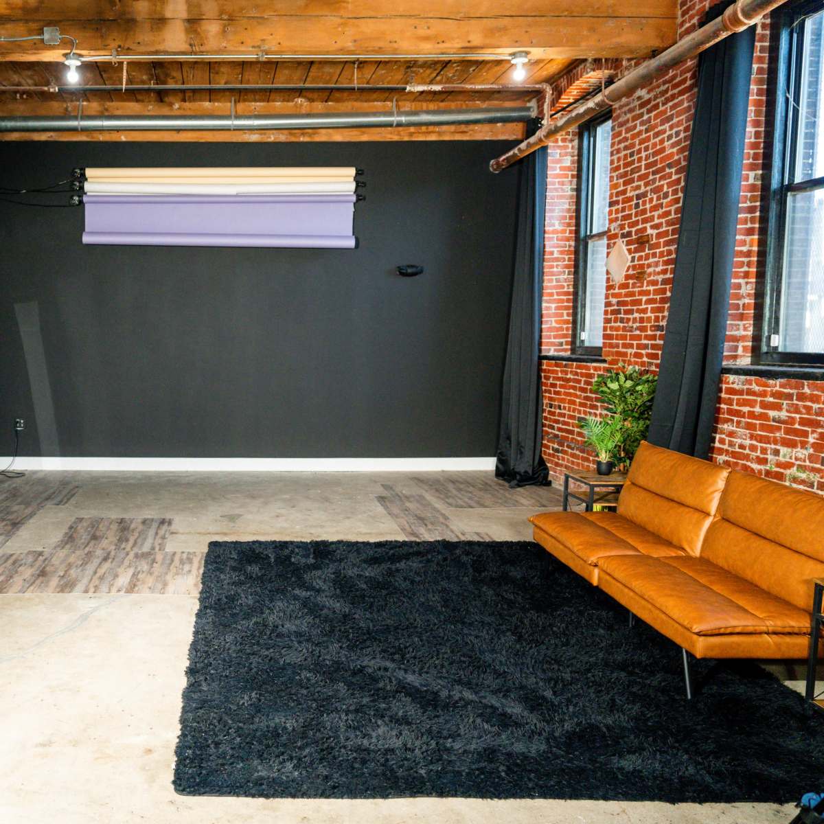 Creative Loft Studio 105: 1500 sq. ft. w/ Heat & AC for All Production Needs in Philadelphia Image in Upper North Philadelphia, Philadelphia, PA
