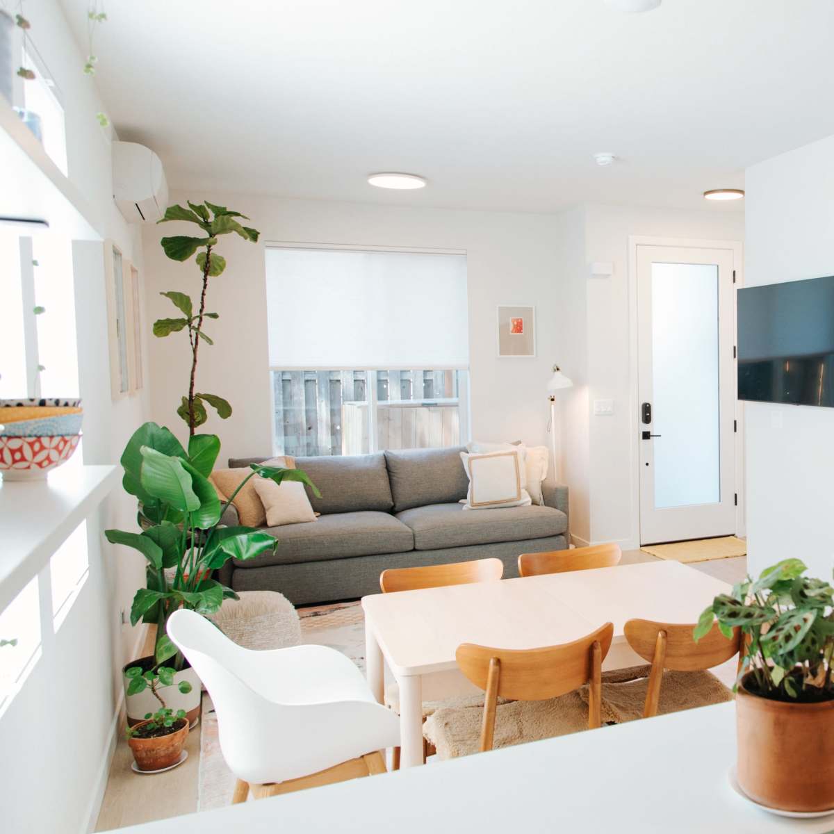 Kenton Cozy Nest Townhome with garden patio in Portland Image in North Portland, Portland, OR